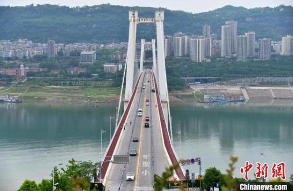 萬(wàn)州長(zhǎng)江二橋工程用<a href=http://afpark.cn target=_blank class=infotextkey>厚壁無(wú)縫鋼管</a>由我公司生產(chǎn)制造